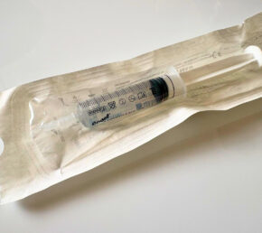 Glijmiddelspuit voorgevuld